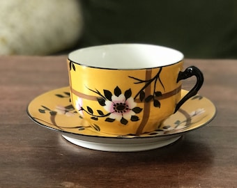 Große Teetasse und passende Untertasse aus Limoges-Porzellan