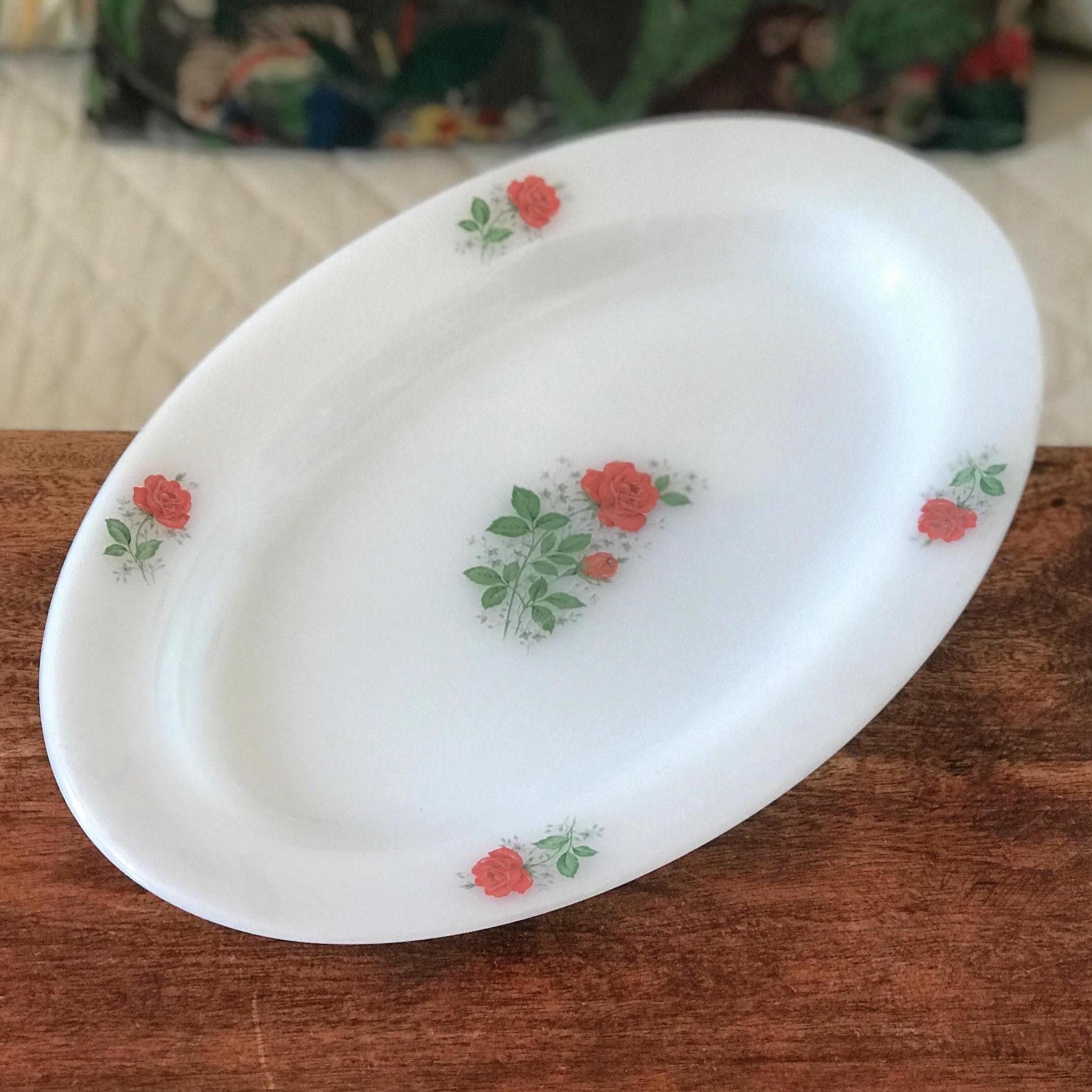 Plat ovale Arcopal Rotterdam vintage seventies : Achat occasion | Vaisselle et art de la table Ovale Très bon état