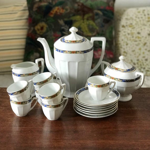 【Sheffield Silve Co.】ビクトリアンのコーヒーサービス 4点 Sheffield Silve Co.】ビクトリアンのコーヒーサービス 4点