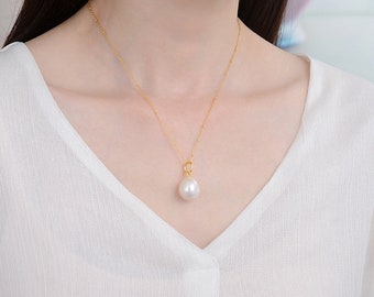 Pearl Necklace | Cute Gold Pearl Necklace | Dainty Pearl Chain Necklace | Gold Chain Pearl Pendant Necklace