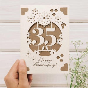 Cricut Anniversary Card SVG, Szablon karty z okazji rocznicy ślubu, 3D DIY Kartka z życzeniami dla Cricut z kwiatami, Prezent na 35. rocznicę