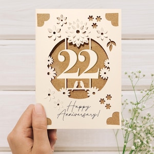 Biglietto d'auguri per anniversario Cricut SVG, modello per biglietto d'auguri per anniversario di matrimonio, biglietto d'auguri fai da te 3D per Cricut con fiori, regalo per il 22° anniversario