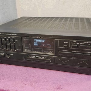 Amplificador estéreo de audio y vídeo Philips FA773 vintage con ecualizador gráfico y etapa de fono