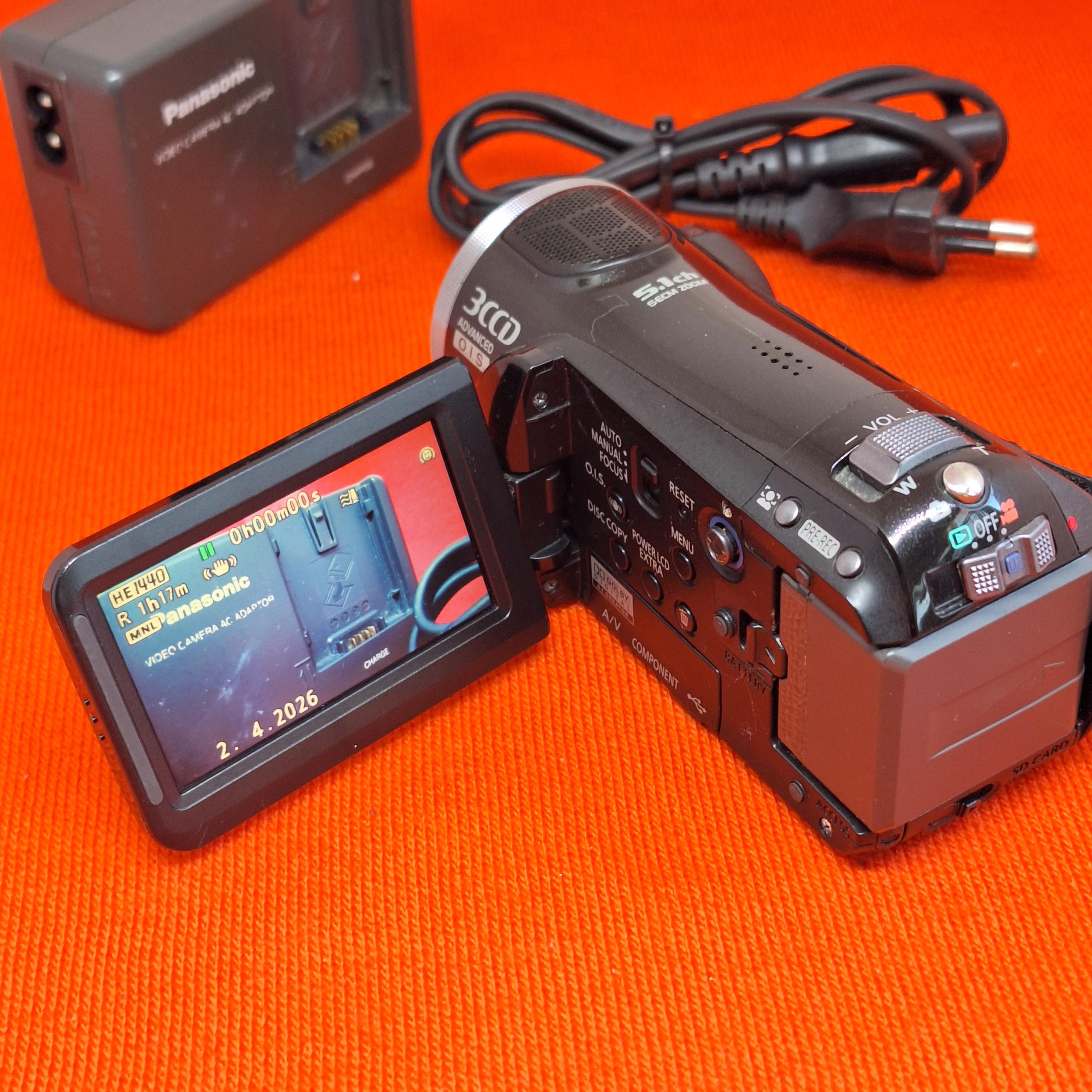 Panasonic HDC‑SD9 Full HD Camcorder – 3CCD Leica Lens – Vintage HD