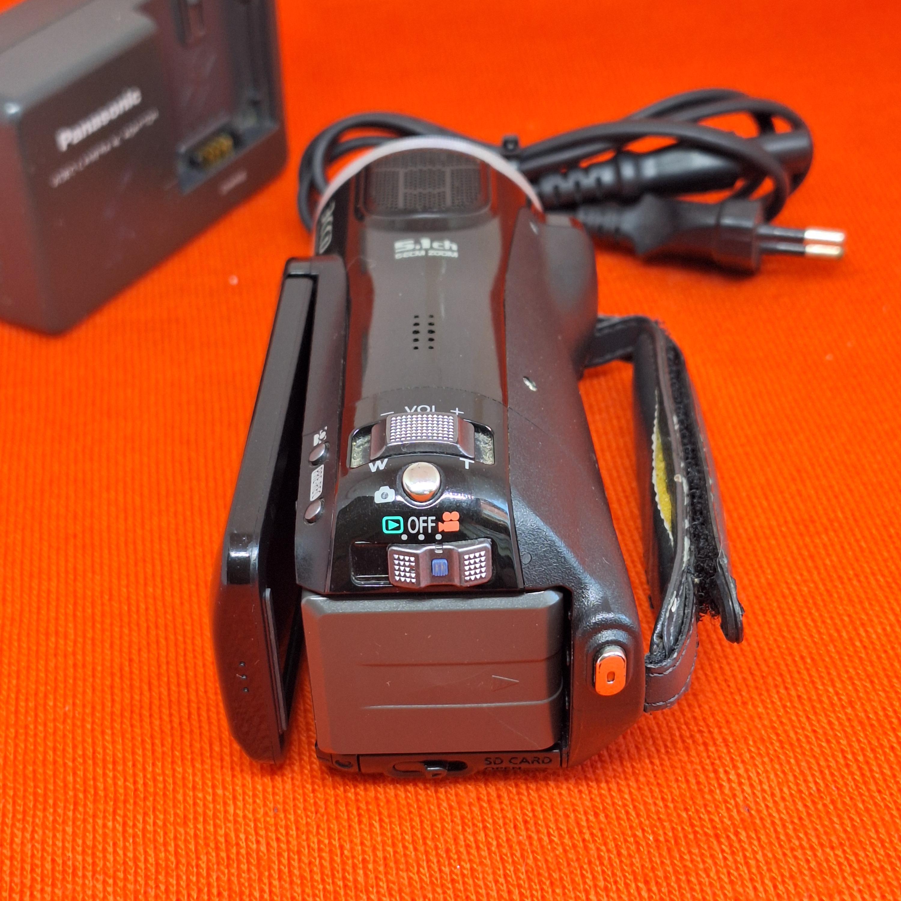 Panasonic HDC‑SD9 Full HD Camcorder – 3CCD Leica Lens – Vintage HD