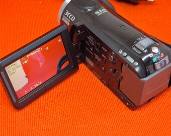 Panasonic HDC‑SD9 Full HD Camcorder – 3CCD Leica Lens – Vintage HD