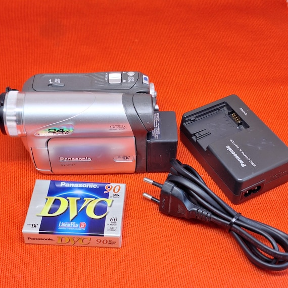 Panasonic NV-GS17 Minidv Camcorder – 24x Optical Zoom – Vintage