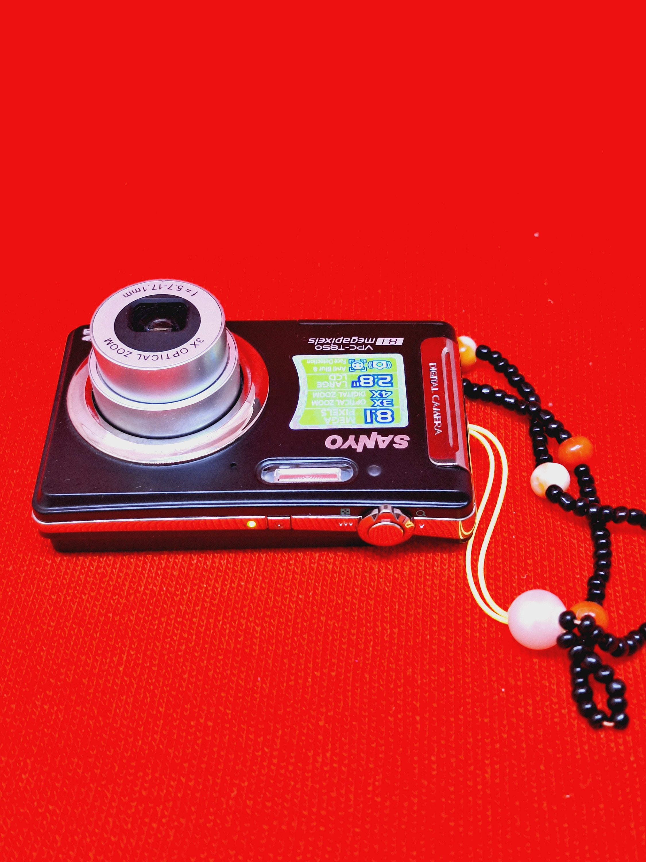 Camera/vintage Camera/sanyo 8.1 Megapixel 3X Zoom Vintage