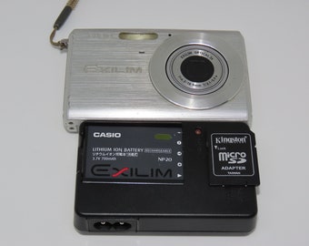 Casio EXILIM EX-Z60 6 Mega Pixels 3x Optical Zoom digital and vintage camera