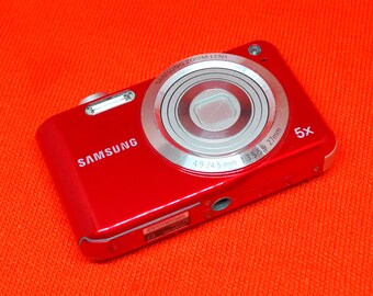 Samsung ES65 10.2MP Compact Digital Camera 5X Optical Zoom