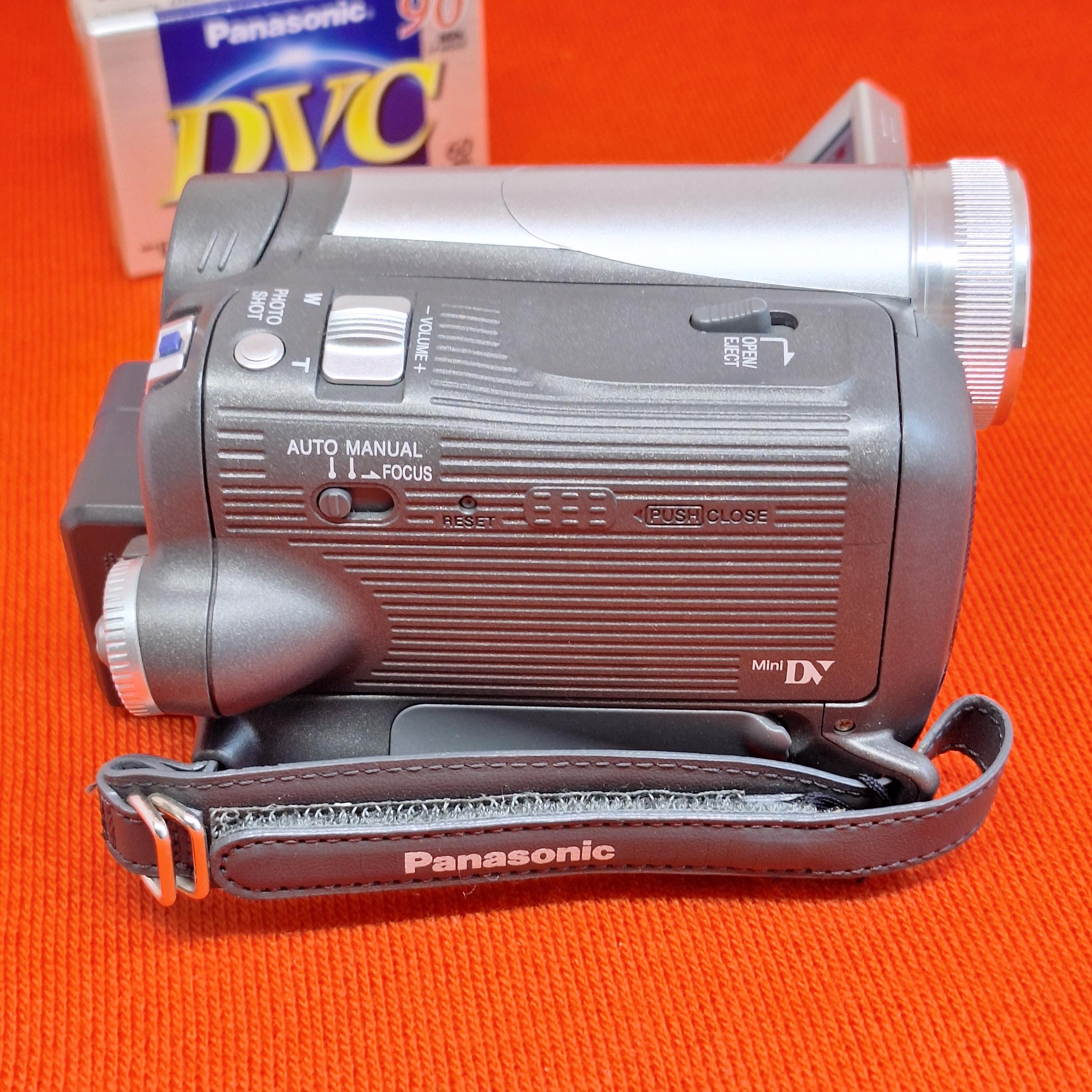 Panasonic NV-GS17 Minidv Camcorder – 24x Optical Zoom – Vintage