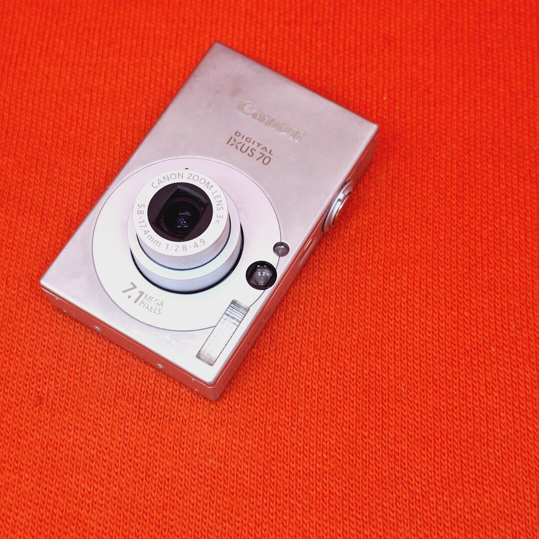 Canon IXUS 70 Digital Camera Silver 7.1MP, 3x Optical Zoom 2.5 LCD Etsy