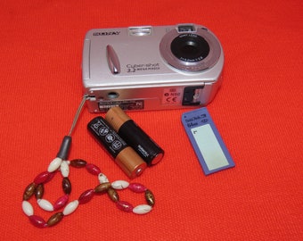 Sony Cyber-Shot P32 Vintage /Digital Camera 3,2 MP