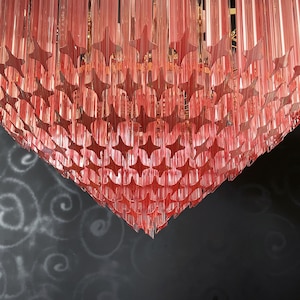 Pink Murano Chandelier Poliedri glasses - 265 Pink prisms - gold frame