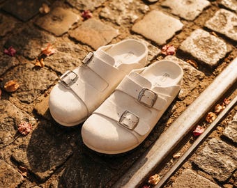 AU&MU Women's White Cork Wool Sandals, Oak Sole Slides, Summer Footwear