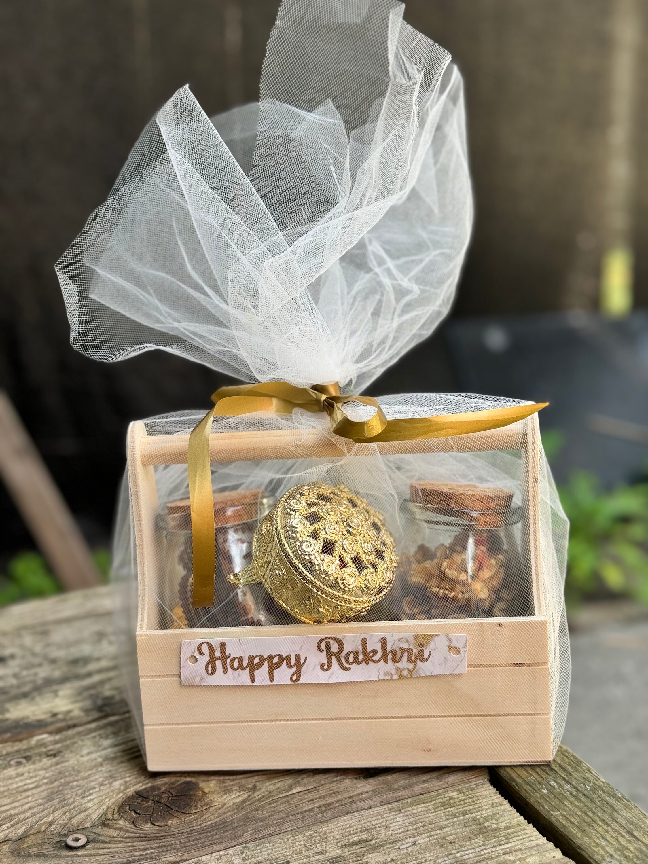 Rakhi Hampers Gift Baskets