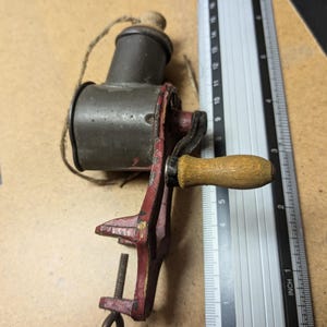 Spice mill &quot;Kitty&quot; for dollhouse, small mill for nutmeg