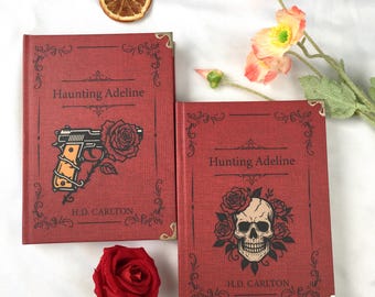Adeline, la inquietante Adeline y Adeline, la caza de Adeline (juego de 2 libros) / Dueto de romance oscuro y suspenso de tapa dura de H.D. Carlton / Regalo para amantes de la lectura