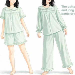Puede incluir: Conjunto de pijama verde claro con cuello y dobladillo con volantes. La imagen muestra dos variaciones: una con mangas cortas y pantalones cortos, y otra con mangas largas y pantalones. El texto indica las opciones de mangas y pantalones/shorts.
