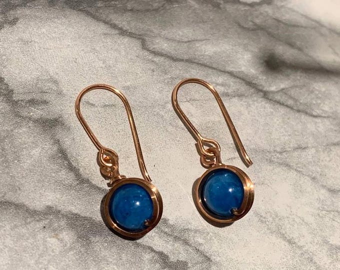 Handcrafted Pink Copper and Blue Apatite Earrings – Expression, Intuition, and Natural Beauty