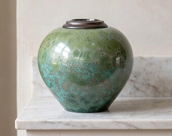 Emerald Adult Cremation Urn for Ashes