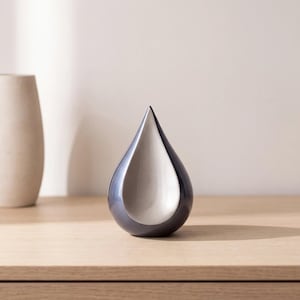 Odyssee Metal Teardrop Keepsake Urn for Ashes in Midnight Blue and Silver