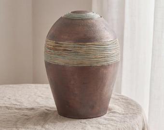 Oasis Adult Cremation Urn for Ashes in Bronze and Jade Green