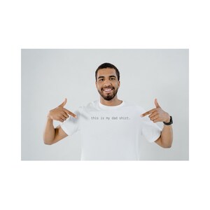 Father&#39;s Day Dad Shirt, Minimalistic Tee, Dad Shirt, Gift for him, Gift for Dad, Funny Graphic Tee, Every Day Wear