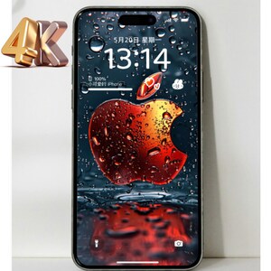 Peut inclure: Gros plan sur l'écran d'un iPhone avec un logo de pomme rouge avec des gouttelettes d'eau. L'heure est 13:14 et la date est 5月20日 星期一. La batterie est à 100%.