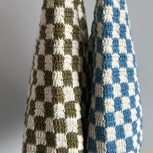 Crochet Checkered Bag, Checkered Tote Bag, Crossbody Knitted Bag, Handmade Crochet Bag, Shoulder Bag, Blue White Checkered, Khaki White Bag