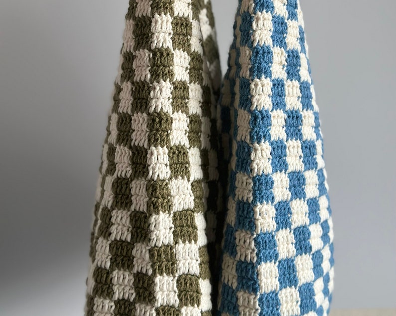 Crochet Checkered Bag, Checkered Tote Bag, Crossbody Knitted Bag, Handmade Crochet Bag, Shoulder Bag, Blue White Checkered, Khaki White Bag