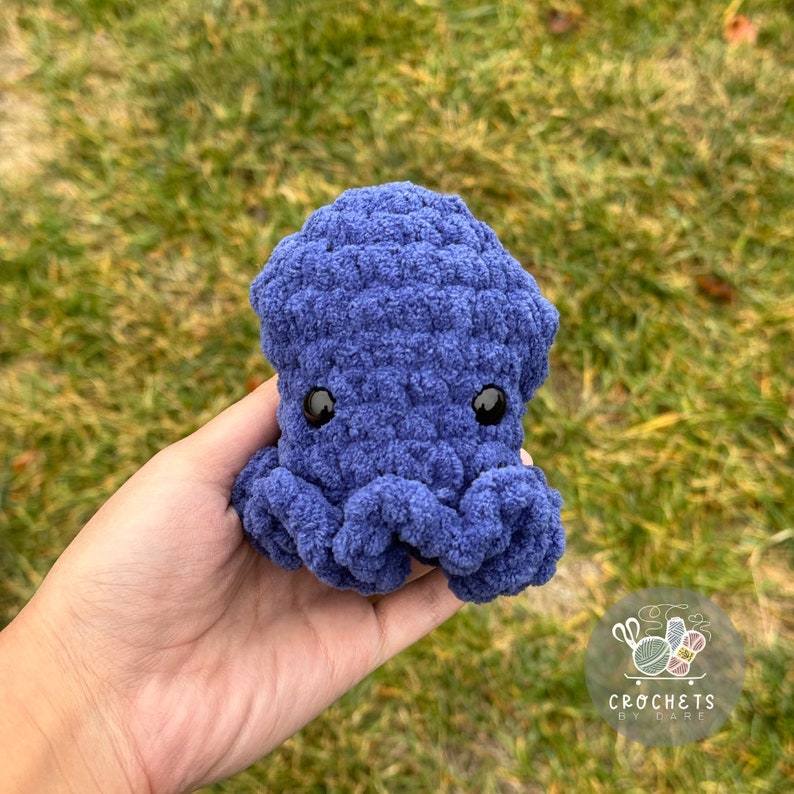 Mini Squid Crochet Plushie made to Order, Amigurumi Stuffed Animal ...