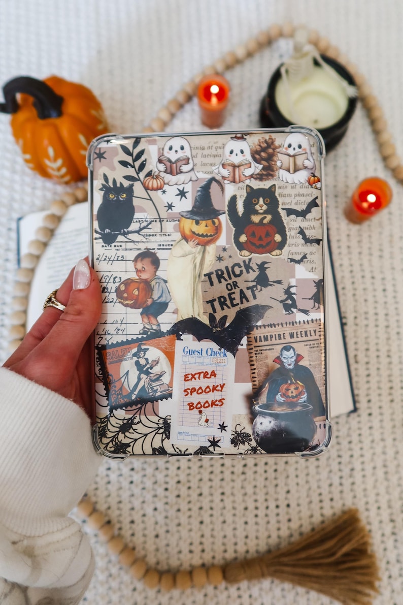 Vintage Halloween Kindle Insert | Spooky Books | Fall Aesthetic Kindle ...