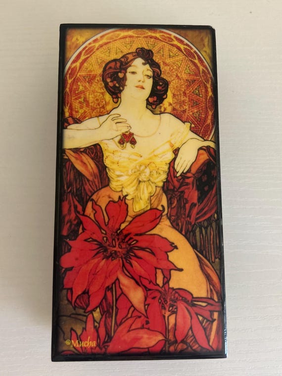 Decorative Lacquer Box “The Ruby” Mucha - image 1
