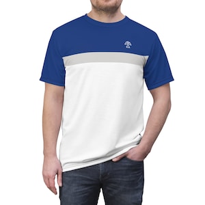 Retro Royal Blue Striped T-Shirt: Vintage Style Men&#39;s Tee