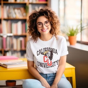 California University T-Shirt, CU Tee, Beverly Hills 90210, College Attire, Vintage Top, 90s Show, Walsh