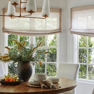 Custom Roman Shades aus reinem Leinen: Entspannte Fenster Jalousien
