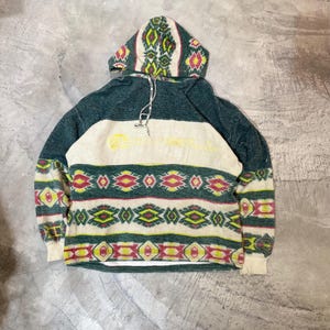Sudadera con capucha de forro polar tribal "AZTEC" de O'NEILL, estilo vintage de los años 90.
