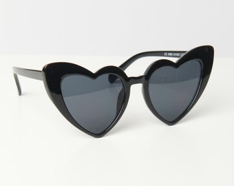 Unique Vintage Black Heart Sunglasses