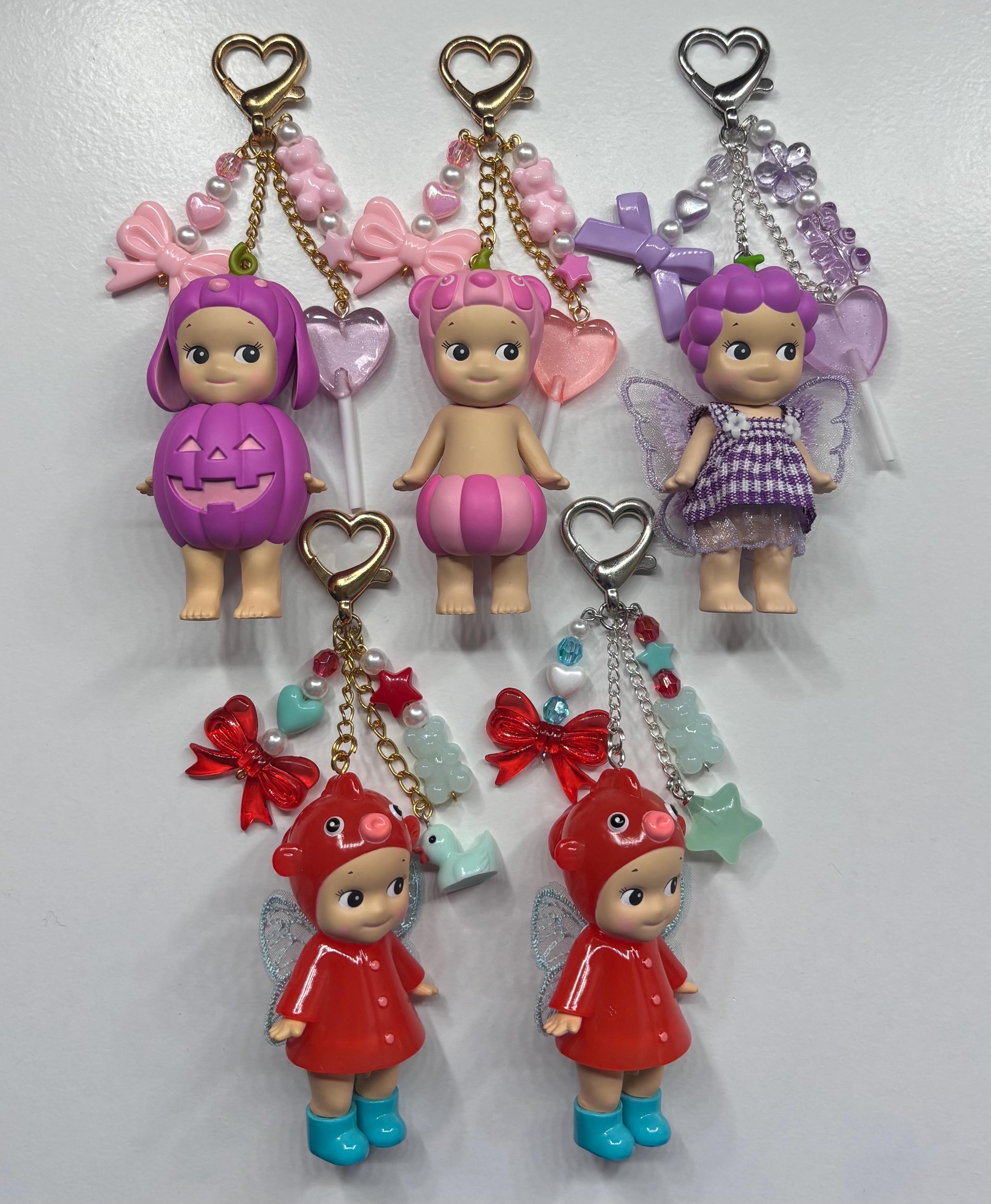 Porte-clés Peluche Labubu BB Angell Avec Tenue McDonald’s – Garçon, Neuf Scellé