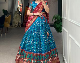 Designer Silk Lehenga choli For Women Indian Wedding Wear Lengha Printed With Foil Print Chaniya Choli Ready to wear indian custom outfits