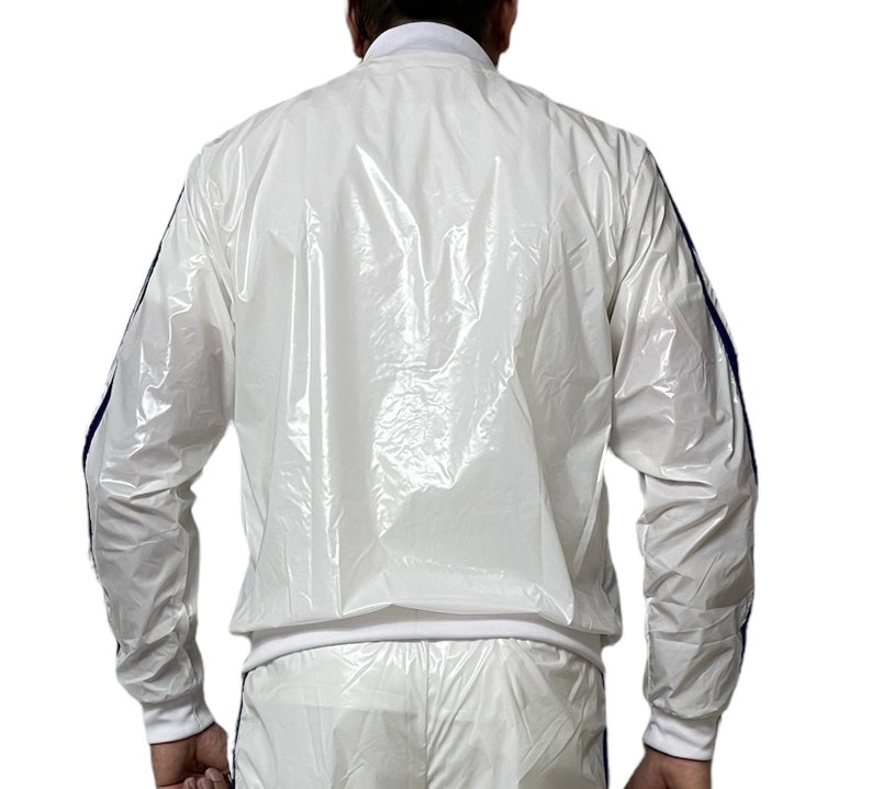 Radiant Performance: Haut de jogging de sport transparent en nylon PU en blanc/bleu brillant image 6