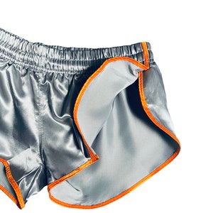 Runway to Retro: Sporty Sprint-Inspired Silver Nylon Satin High Cut Shorts Bild 5