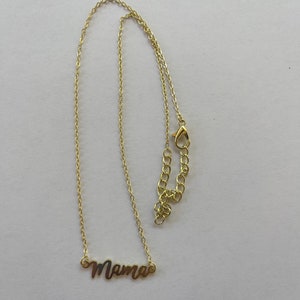 Mama Necklace