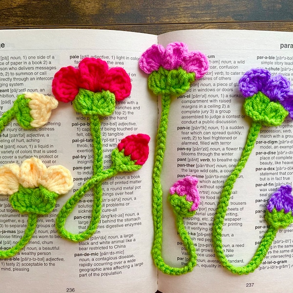 Crochet Flower and Bud Bookmark Pattern