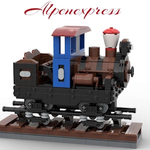 Op de afbeelding: Een klein, bruin en zwart speelgoedtreintje met een rood dak en blauwe ramen. De locomotief staat op een bruin spoor en de tekst "Alpenexpress" staat in rood boven de locomotief.