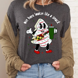 Boojee hier Lookin Like A Snack Shirt, lustige Weihnachten Urlaub Bekleidung Geschenk, Weihnachtsbaum Caket Shirt, Festliche Urlaub Outfit Weihnachten.