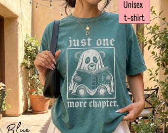 Halloween Shirt Read, Bookish Halloween Tee, Book Lover Gift, Librarian Shirt, Spooky Retro Funny Tee