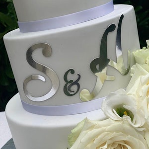 Prénom personnalisé doré, argenté ou or rose pour un cake topper image 3