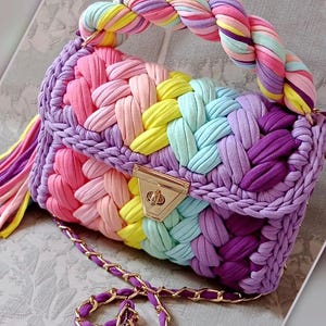 Handcrafted Rainbow Yarn Bag – Colorful Crochet Crossbody – Vibrant Festival Purse – Unique Summer Bag
